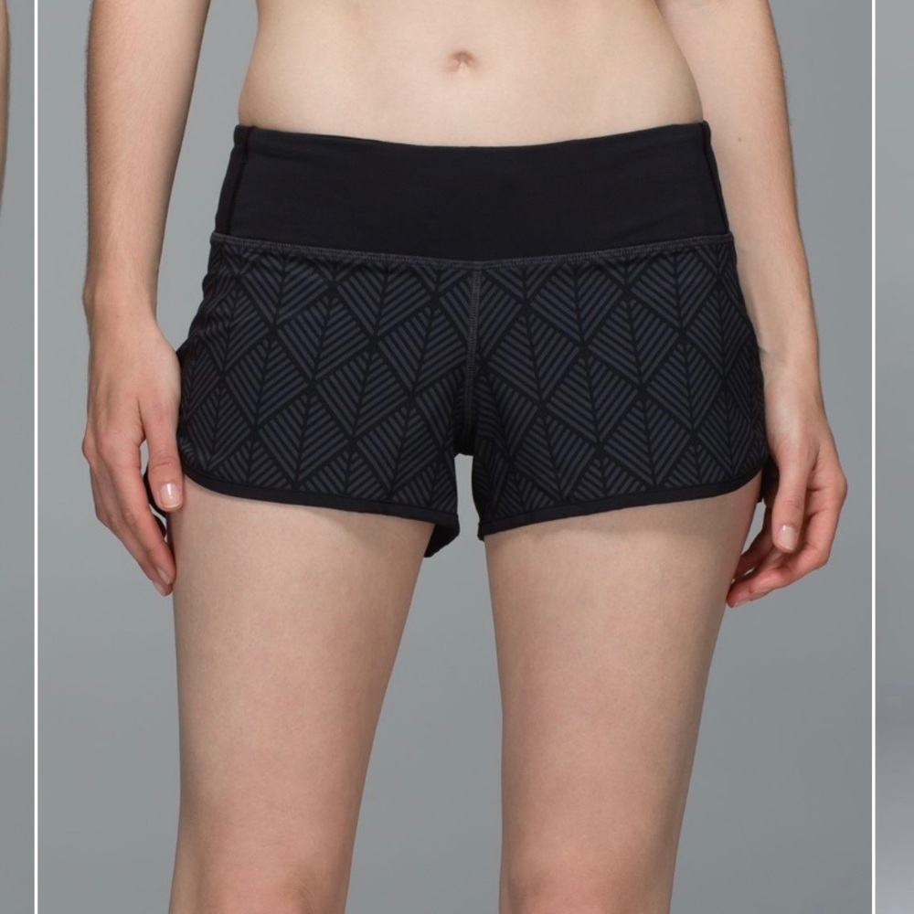 Lululemon Speed Shorts Diamond Palm